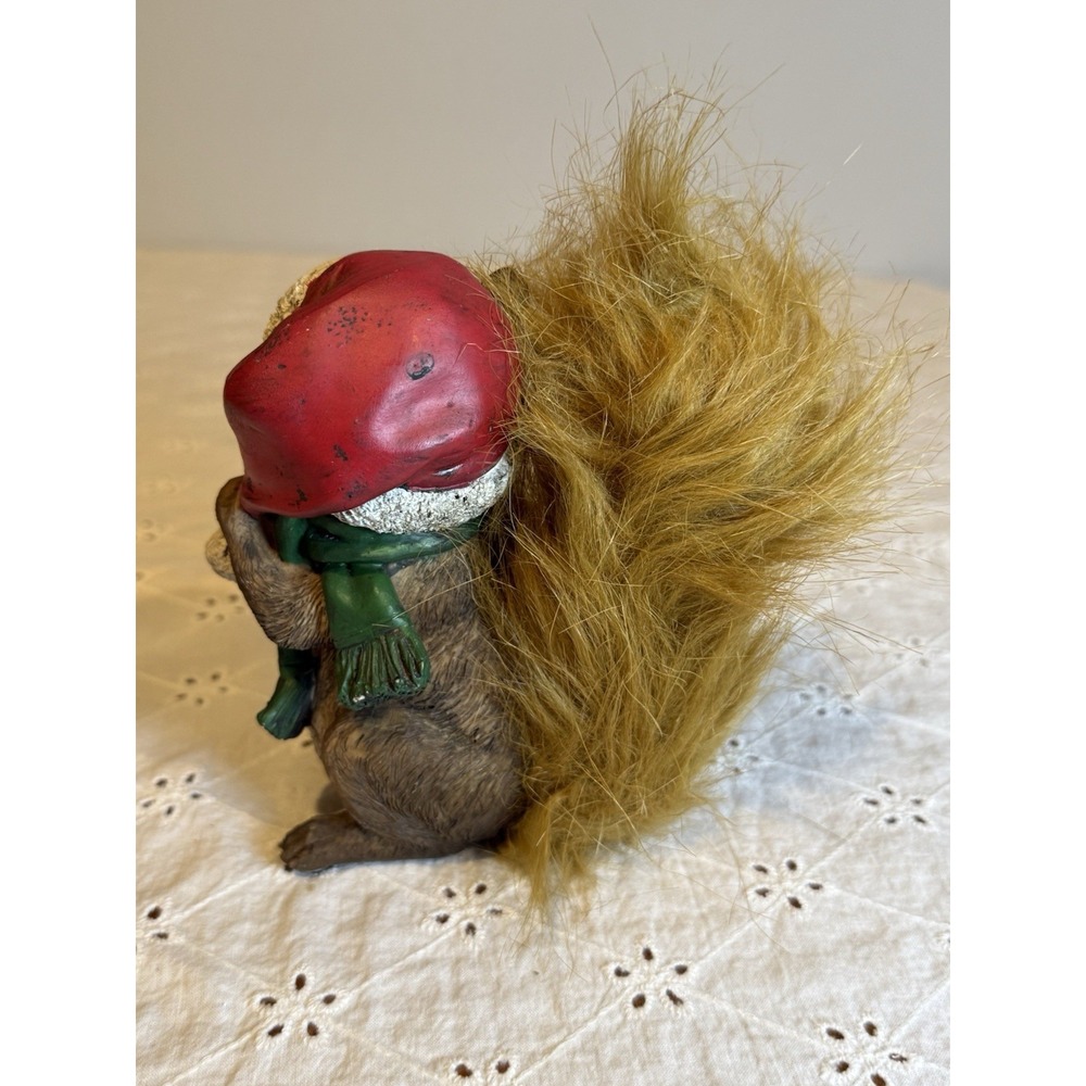 Holiday Squirrel Figure 5" – Santa Hat & Gift – Faux Fur Tail – Christmas‎ Decor - Picture 5 of 7